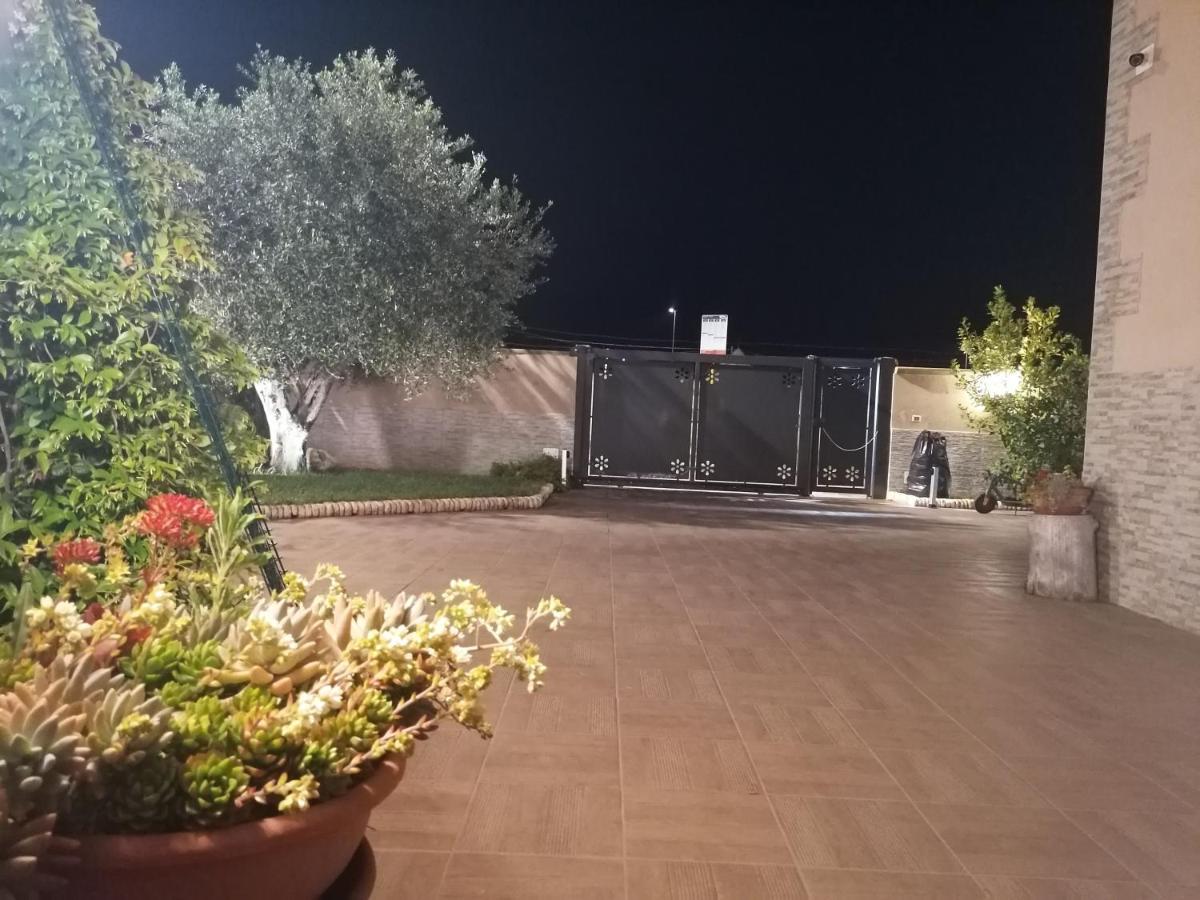 B&B Villa Venere Taranto Bagian luar foto